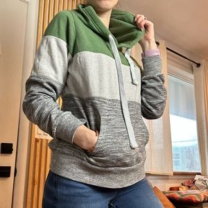 Reflex Color Block Hoodie with front pouch pocket